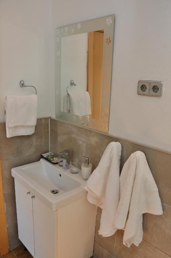 Alba1924 Bed & Breakfast Madrid Dış mekan fotoğraf